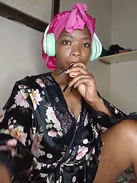 NunuBerry16 online show from July 16, 10:36 pm