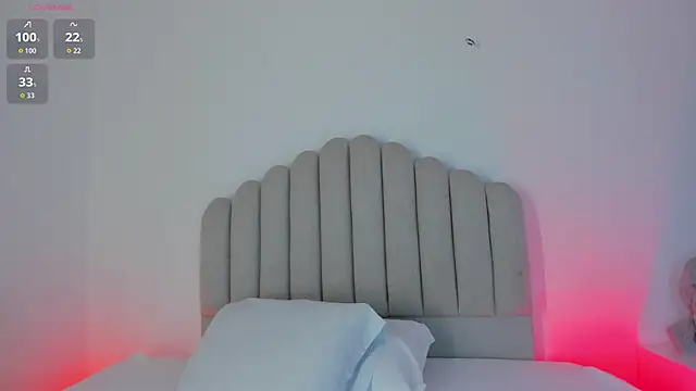 mary suarez online show from November 5, 4:07 am