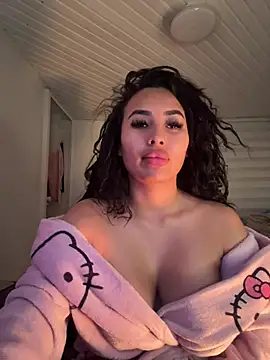 Anily Lovely online show from May 12, 11:55 pm