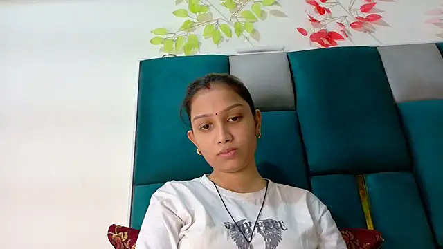 Aleena Rai online show from September 23, 6:39 pm