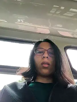 MirandaSingle online show from May 19, 2:24 pm
