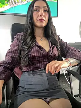 Amy Kiitty  online show from May 21, 1:42 pm