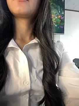 Amy Kiitty  online show from May 5, 1:14 pm