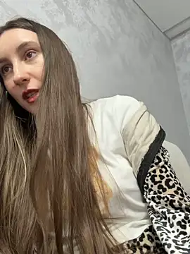 viviandaimond1 online show from October 6, 6:34 pm