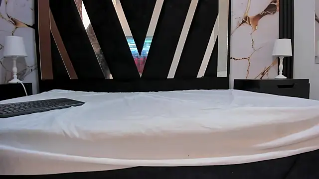 KarinaSimonz online show from March 3, 7:31 pm