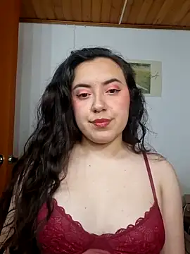Emi chik online show from May 17, 3:38 am