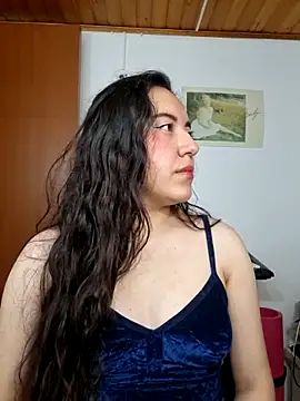 Emi chik online show from April 1, 12:28 pm