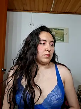 Emi chik online show from May 2, 4:38 am