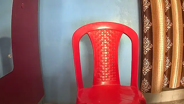 MAYA100 online show from March 3, 7:25 am