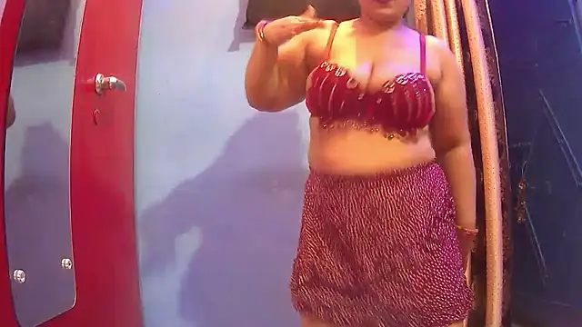 MAYA100 online show from April 3, 4:54 am