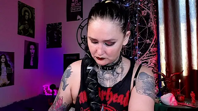 Emmybrightj  online show from May 25, 2:10 am