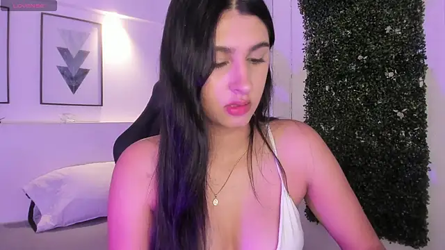 Ashley Evans18 online show from January 11, 2:11 pm