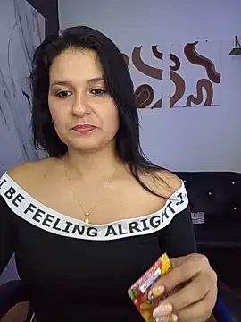 elena jonees online show from May 22, 8:40 pm