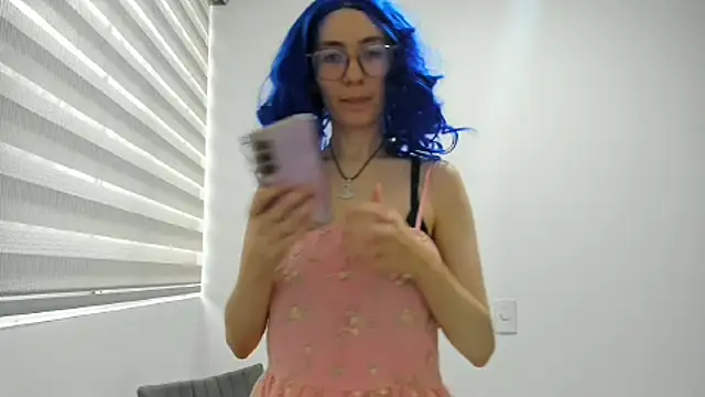Snapshot of Electraa_fox chatting on October 8, 8:57 pm Electraa fox online show from October 8, 8:57 pm