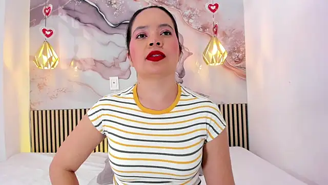 EvelynSweet1 online show from May 25, 9:03 pm