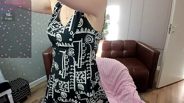 Cutie Erikaa1 online show from May 8, 2:26 am