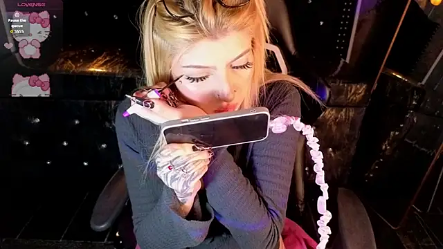 Kitty fox b online show from May 15, 8:44 pm