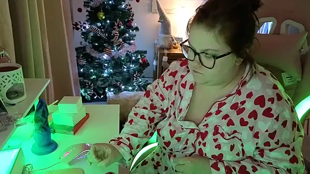 SassyTallulahMae online show from November 24, 7:05 pm