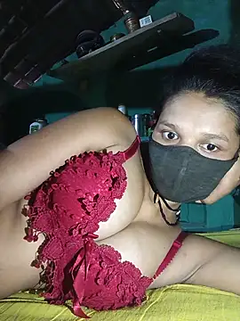 Hoty girl 143 online show from May 18, 1:04 am