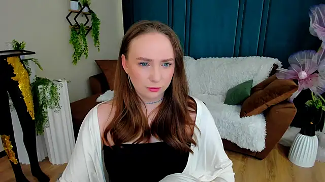 TrueReincarnation online show from June 25, 7:24 am