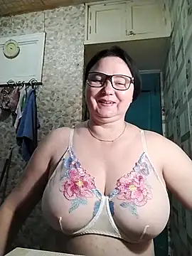 Holly-69 online show from May 26, 7:24 pm