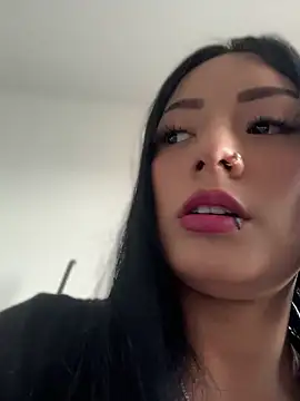 missycanoo online show from May 15, 6:54 pm