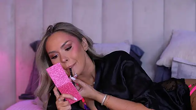 SelenaFrost online show from May 21, 7:50 am