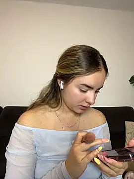 imlindapink online show from May 15, 5:48 pm