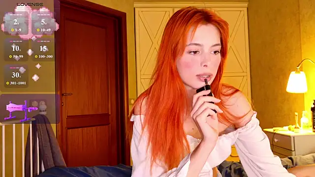 hard candyy online show from May 5, 8:34 pm