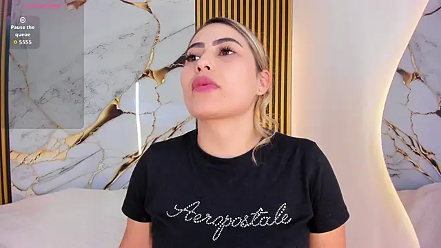 samanthasweeth online show from November 19, 8:42 pm