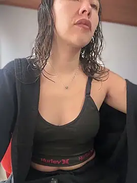 im lorein online show from October 14, 12:41 pm