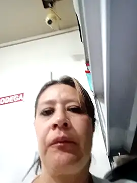 carolina linarez69 online show from May 19, 11:34 pm
