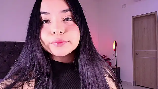 AuroraFiore online show from December 5, 3:28 am