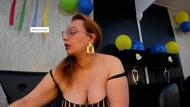 RoxieJackson online show from October 4, 12:22 pm