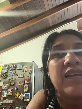 siri duque online show from May 6, 1:20 am