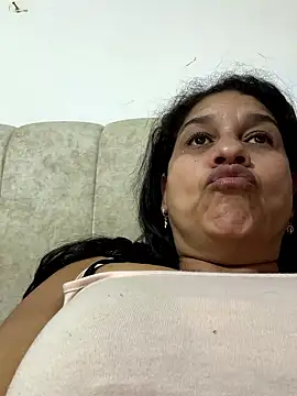 siri duque online show from January 12, 9:20 pm