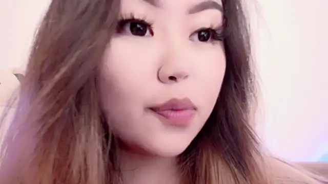 amelia sunlight online show from April 4, 6:29 pm