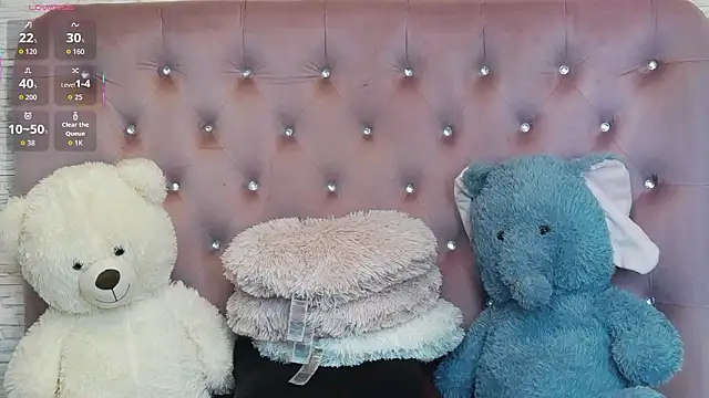 SophiaStarr online show from February 6, 8:34 pm