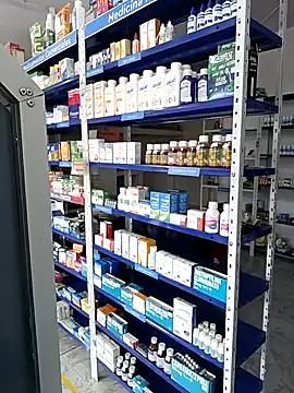 Megan jennerr online show from September 11, 8:42 pm