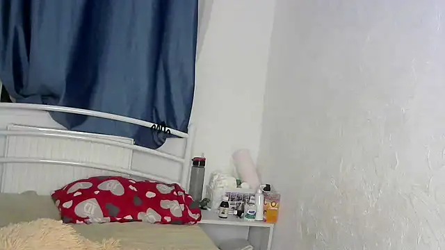 Snapshot of Iskor_ka chatting on September 16, 7:44 pm Iskor ka online show from September 16, 7:44 pm