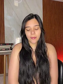 floriamANDjazmin online show from May 21, 7:01 pm