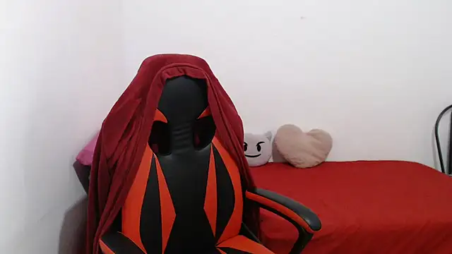 madelyn30 online show from November 18, 9:54 am