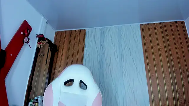 daphneandrade online show from November 10, 2:34 pm