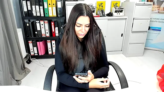 Snapshot of kilenyapatrice chatting on October 3, 10:53 am kilenyapatrice online show from October 3, 10:53 am