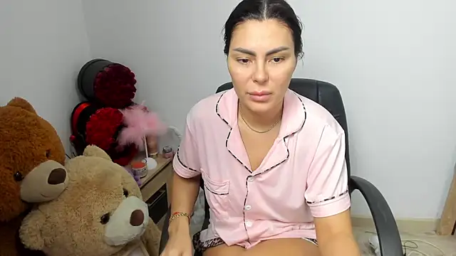 kilenyapatrice online show from March 3, 2:12 pm