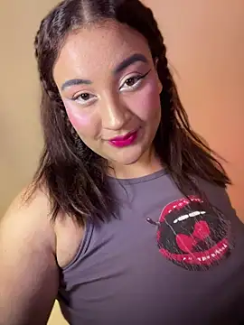 hornyalexxa online show from May 10, 1:07 am