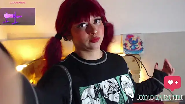 Bitsy Messy online show from November 12, 7:06 am