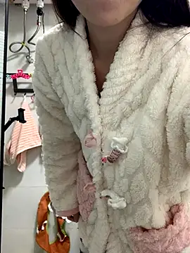 Aimeil online show from January 8, 7:23 am