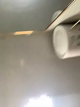 Aimeil online show from December 14, 6:41 am