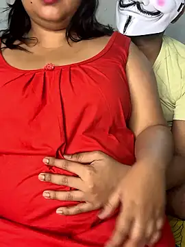 Kareena kapoorr online show from January 14, 2:44 pm